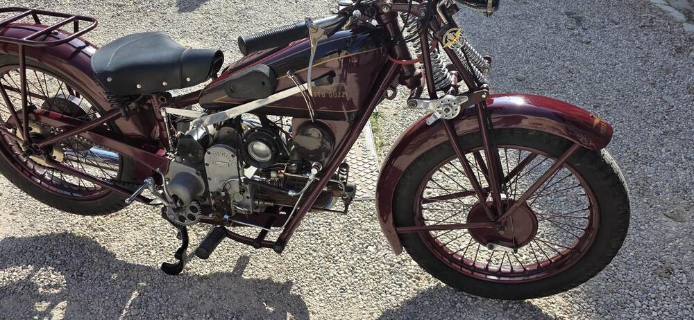 Moto Guzzi SPORT 15 (2)