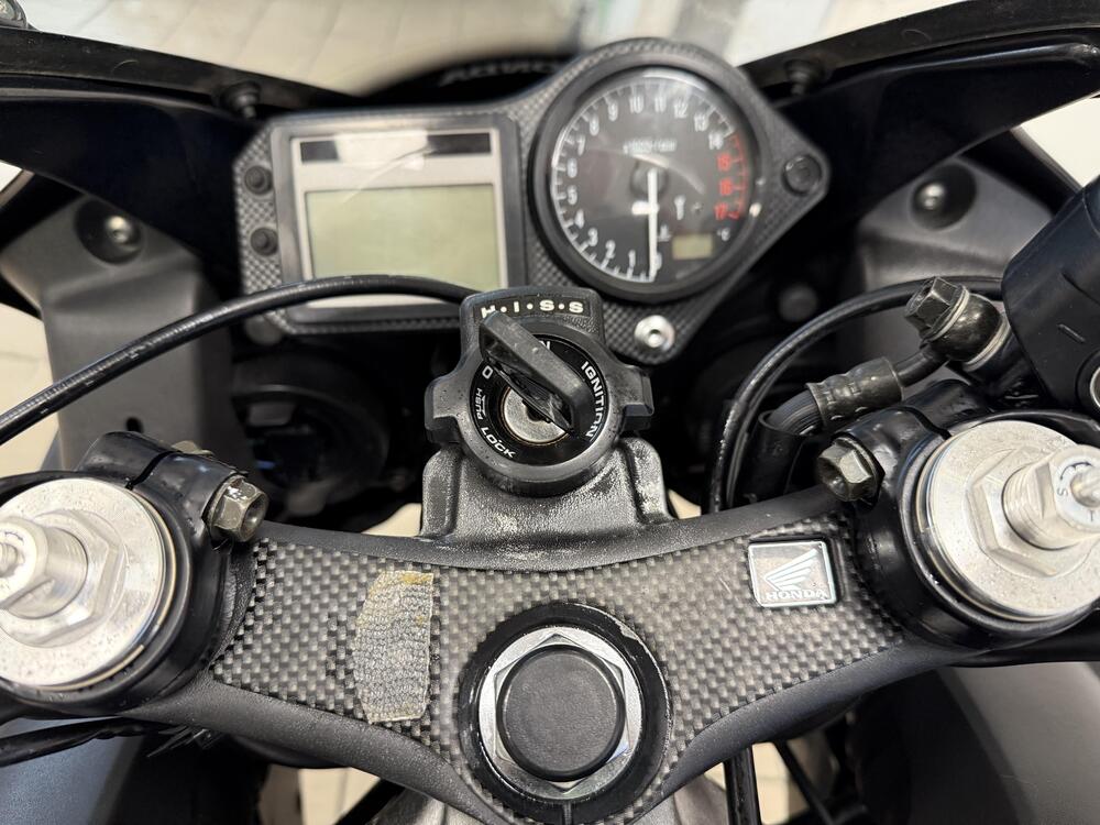 Honda CBR 600 F (2001 - 06) (5)
