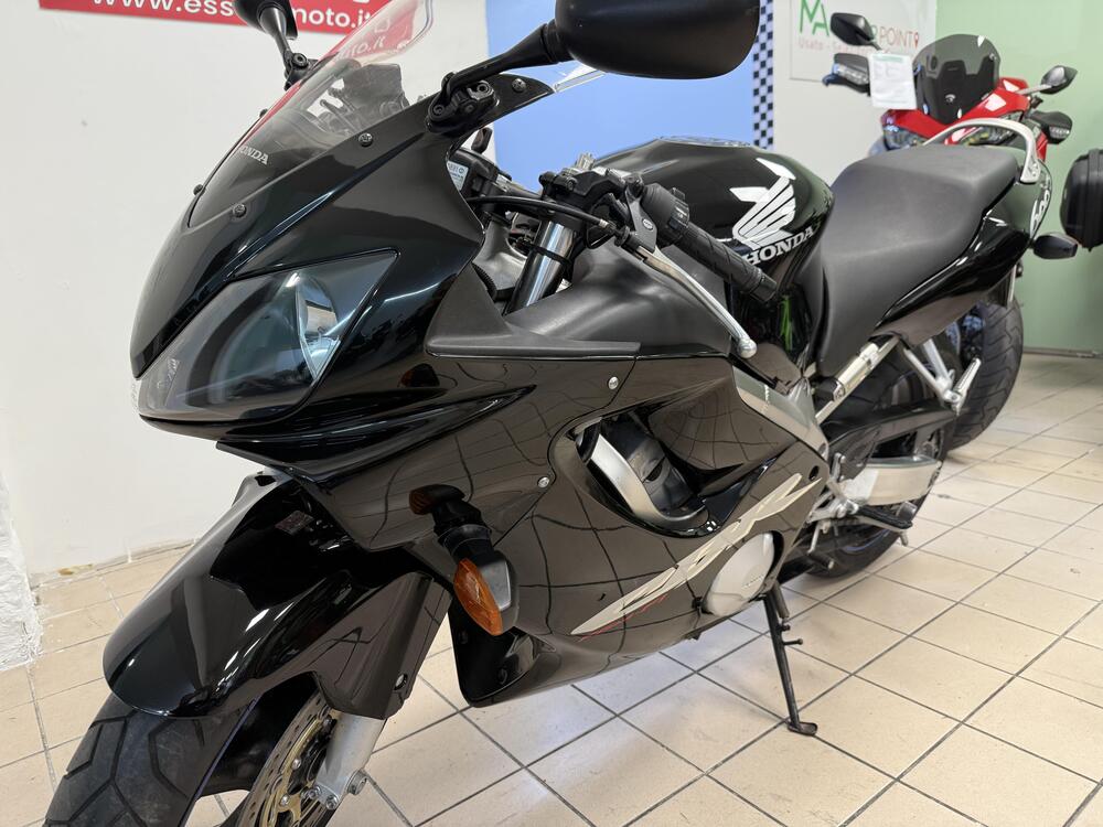 Honda CBR 600 F (2001 - 06) (8)