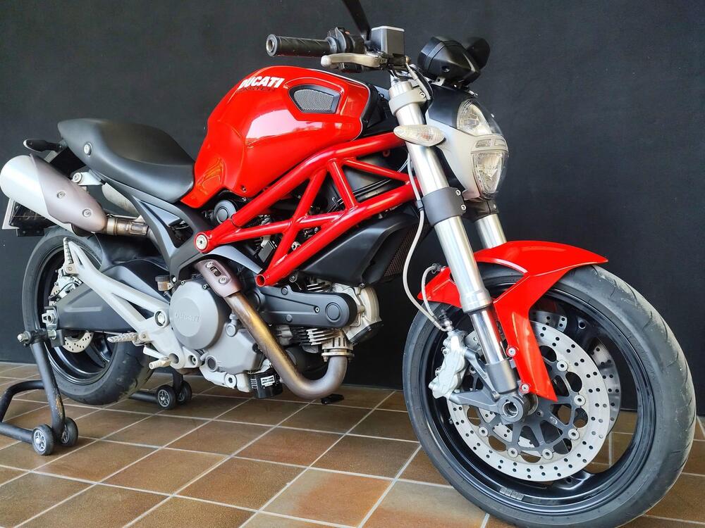 Ducati Monster 696 (2008 - 13) (7)