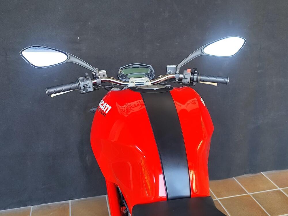 Ducati Monster 696 (2008 - 13) (17)
