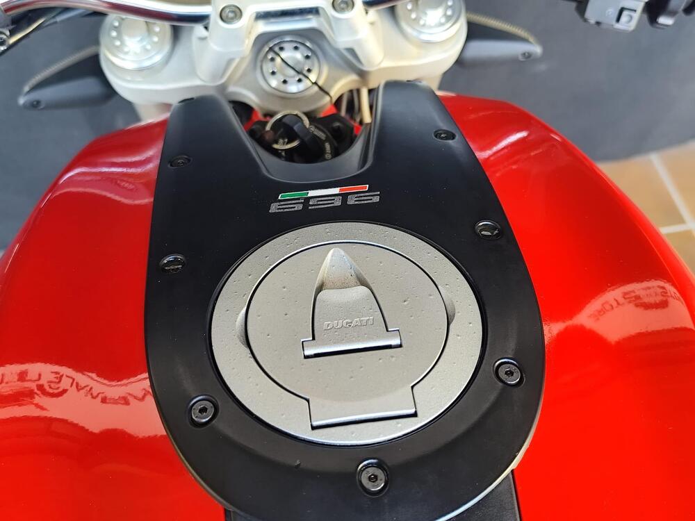 Ducati Monster 696 (2008 - 13) (18)