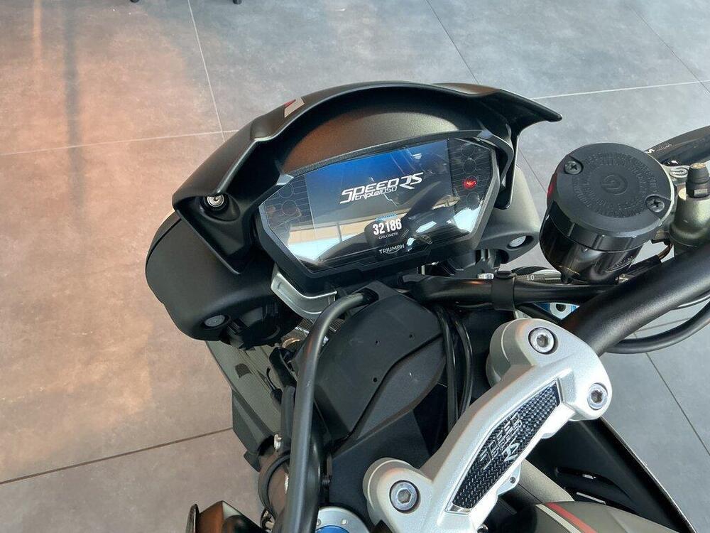 Triumph Speed Triple 1050 RS (2018 - 20) (10)