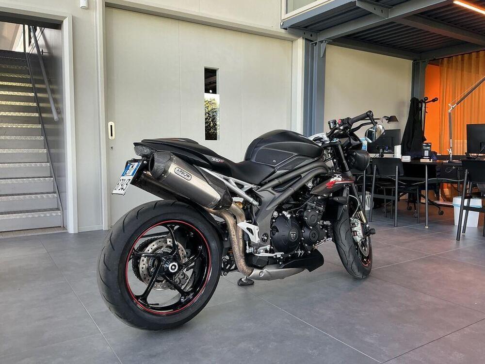 Triumph Speed Triple 1050 RS (2018 - 20) (2)