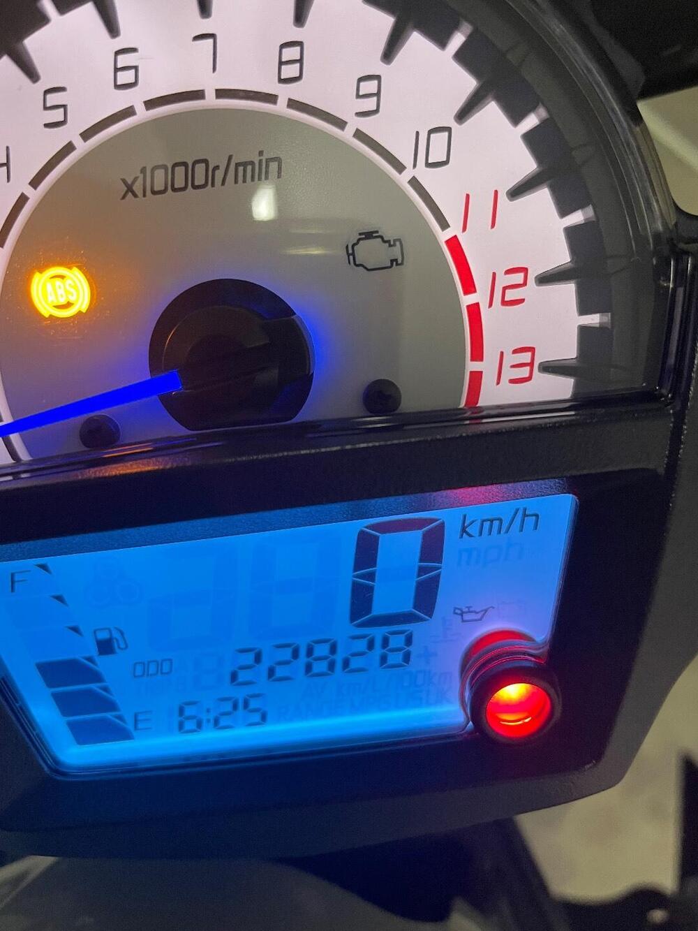 Kawasaki ER-6N ABS (2012 - 16) (5)