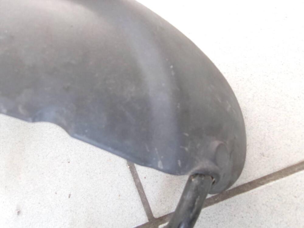 PARAFANGO ANTERIORE SINISTRO PIAGGIO MP3 350 SPORT (3)