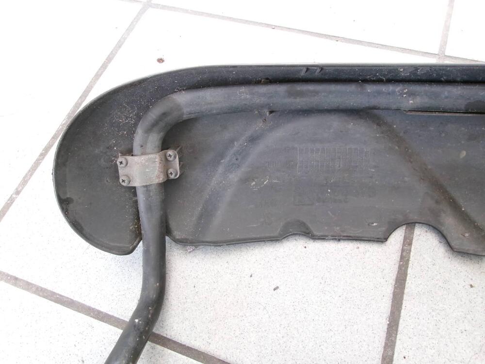 PARAFANGO ANTERIORE SINISTRO PIAGGIO MP3 350 SPORT (7)