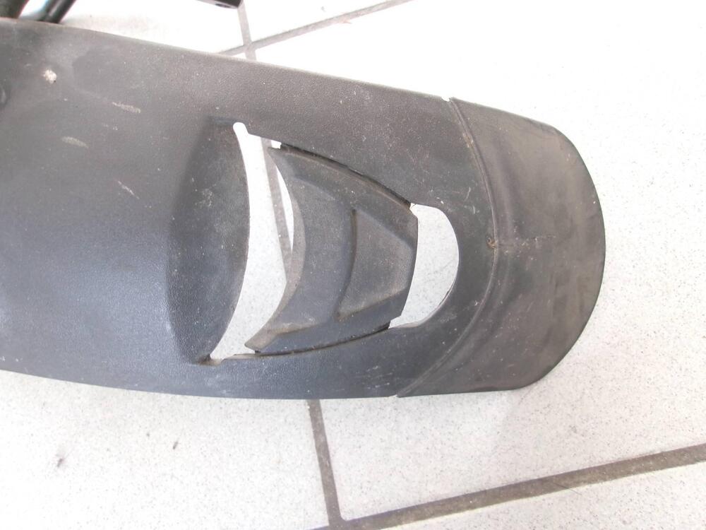 PARAFANGO ANTERIORE SINISTRO PIAGGIO MP3 350 SPORT (9)