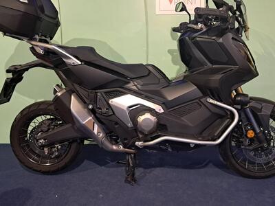 Honda X-ADV 750 DCT Adventure (2021 - 24) usata