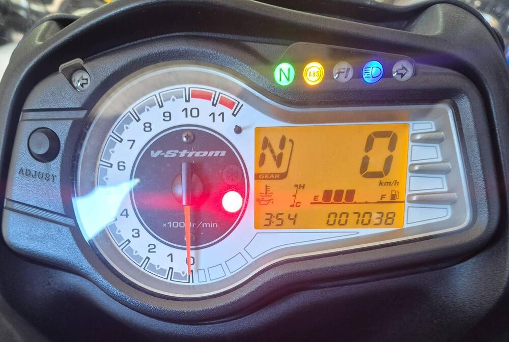 Suzuki V-Strom 650XT ABS (2015 - 17) (8)