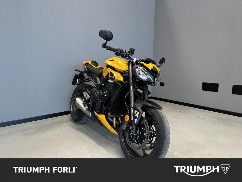 Triumph Street Triple 765 RS (2023 - 26) (2)