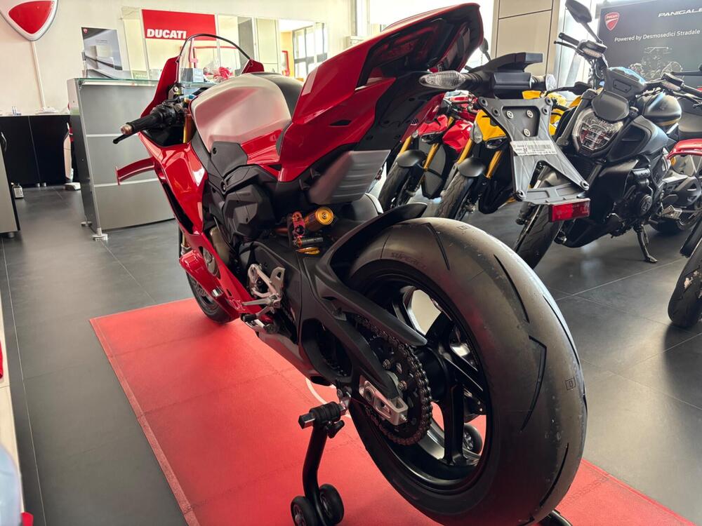 Ducati Panigale V4 R (2026) (12)