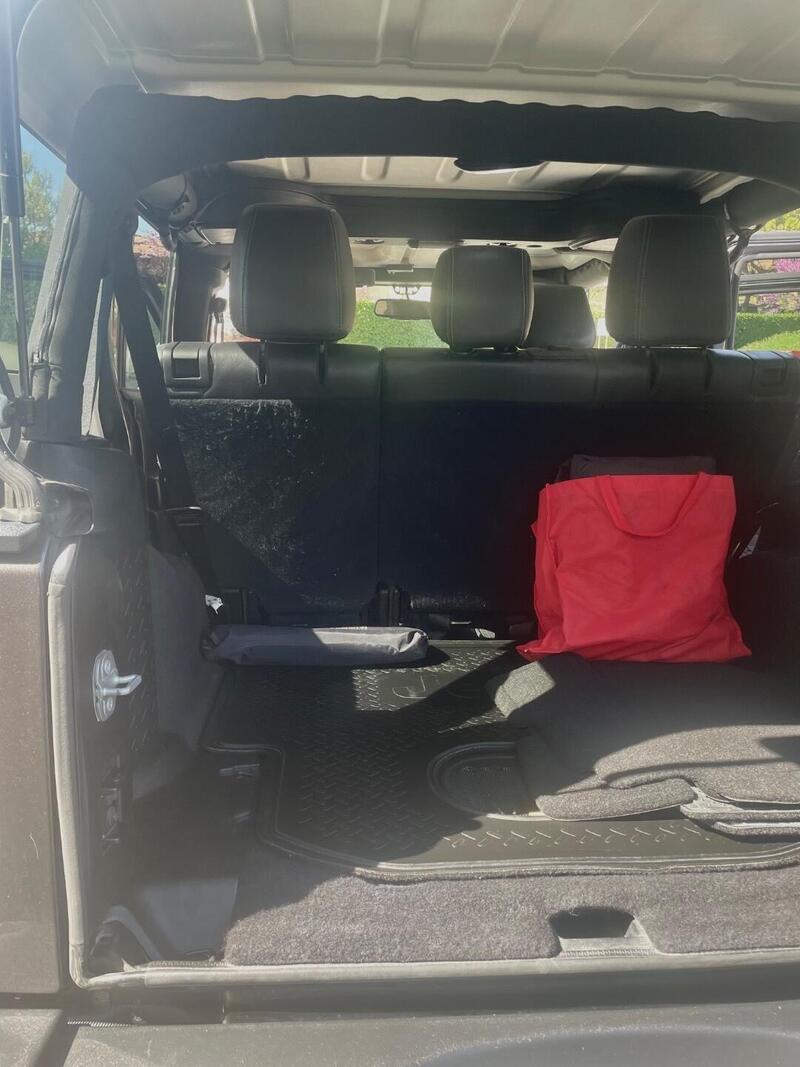 Jeep Wrangler Unlimited usata a Brescia (9)