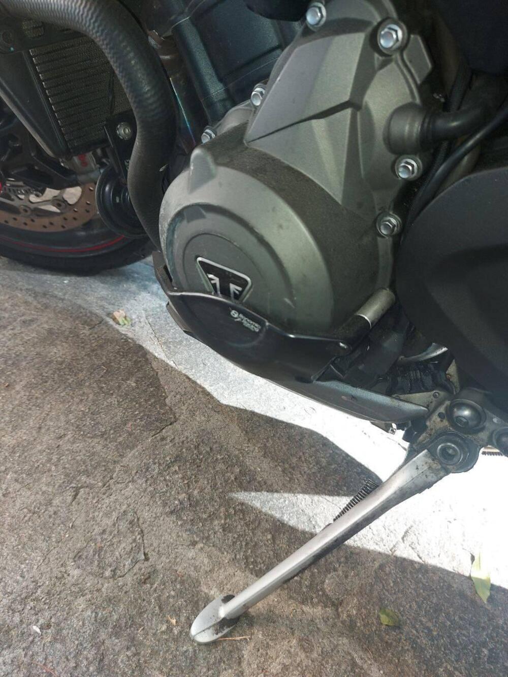 Triumph Street Triple RS (2020 - 22) (2)