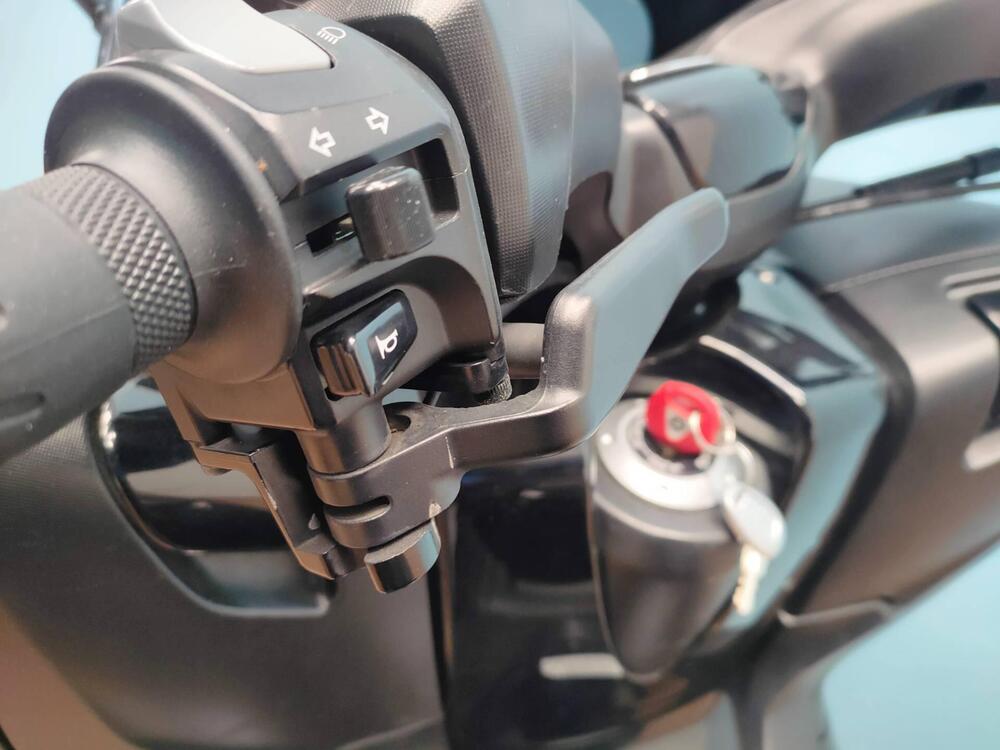 Yamaha T-Max 500 (2008 - 12) (13)