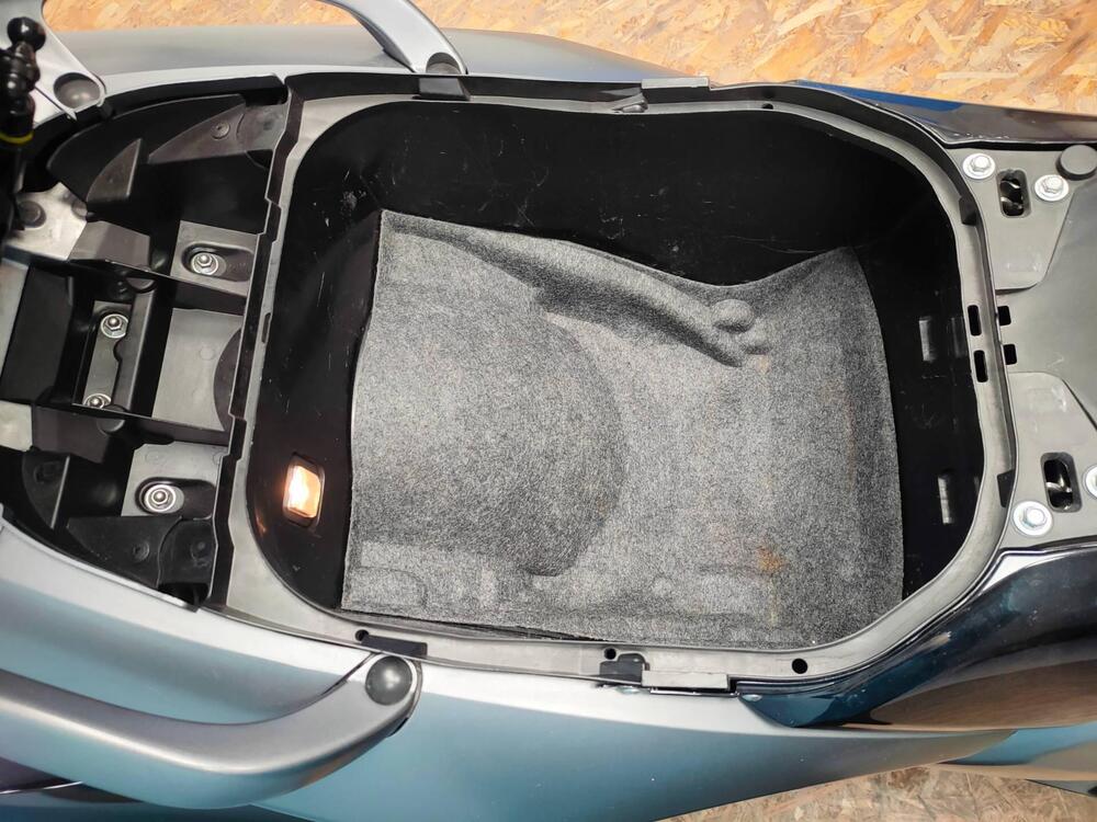 Yamaha T-Max 500 (2008 - 12) (15)