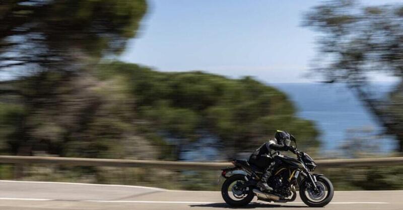 Scarica il Magazine n&deg;687 e leggi il meglio di Moto.it