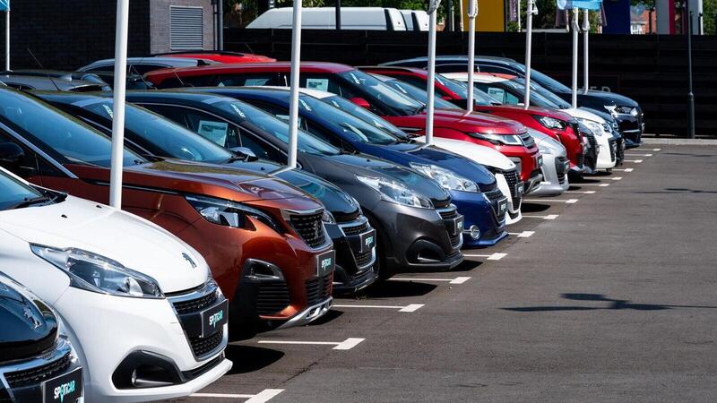 Gli Usa hanno un problema: &egrave; spuntata la &ldquo;Rust Belt&rdquo; delle auto elettriche