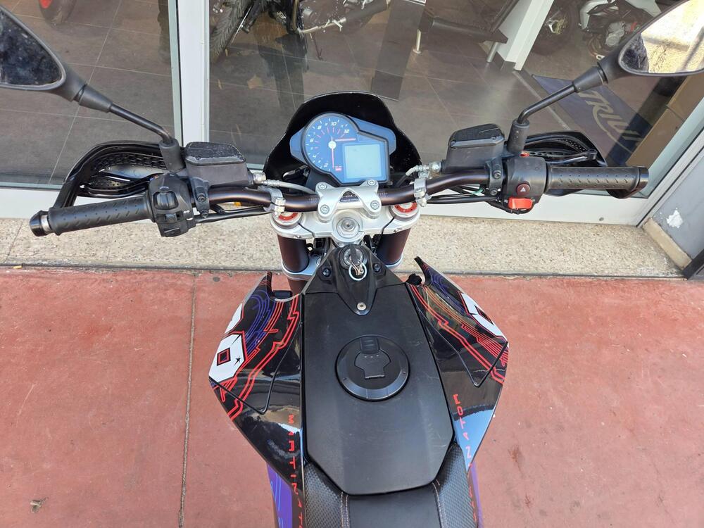 Aprilia Dorsoduro 750 (2009 - 14) (10)