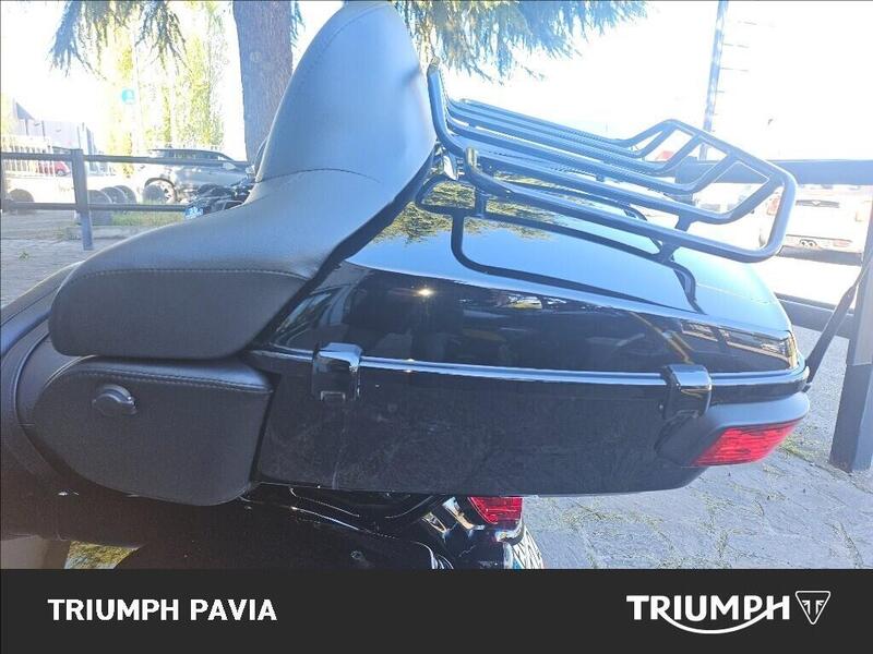 Harley-Davidson 114 Road Glide Ultra (2019) - FLTRXU (15)