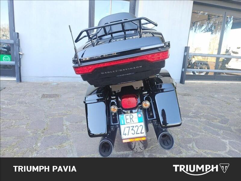 Harley-Davidson 114 Road Glide Ultra (2019) - FLTRXU (9)