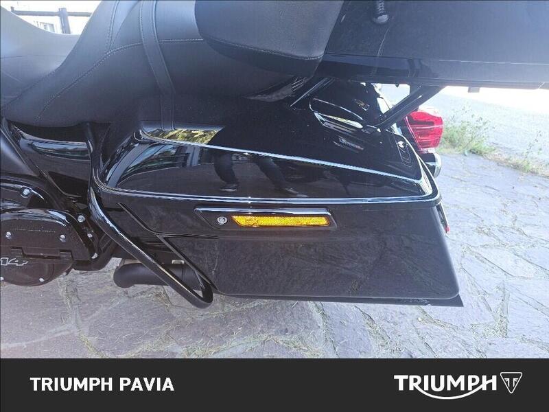 Harley-Davidson 114 Road Glide Ultra (2019) - FLTRXU (16)