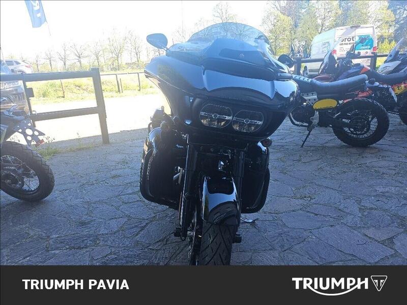 Harley-Davidson 114 Road Glide Ultra (2019) - FLTRXU (4)