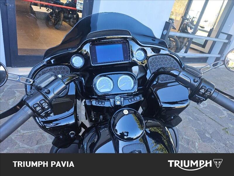 Harley-Davidson 114 Road Glide Ultra (2019) - FLTRXU (38)