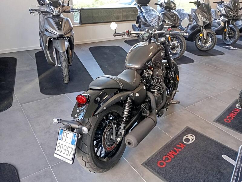 Keeway Motor V302 C (2022 - 26) (2)