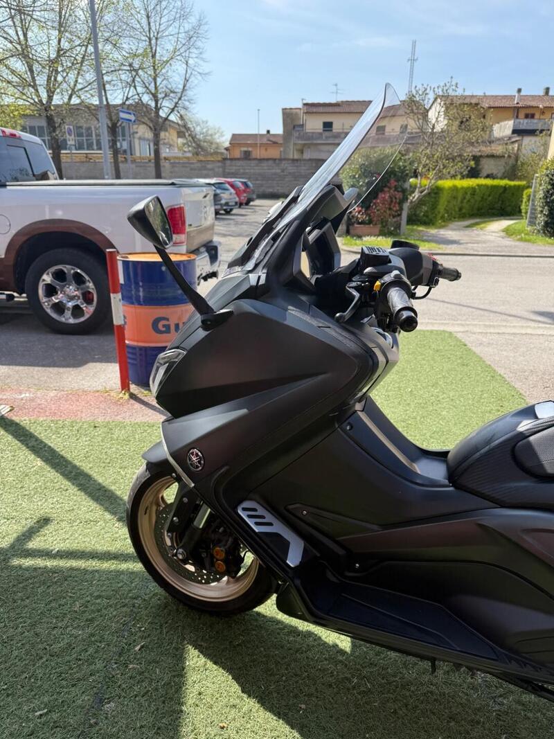 Yamaha T-Max 530 Iron Max (2014 - 17) (9)