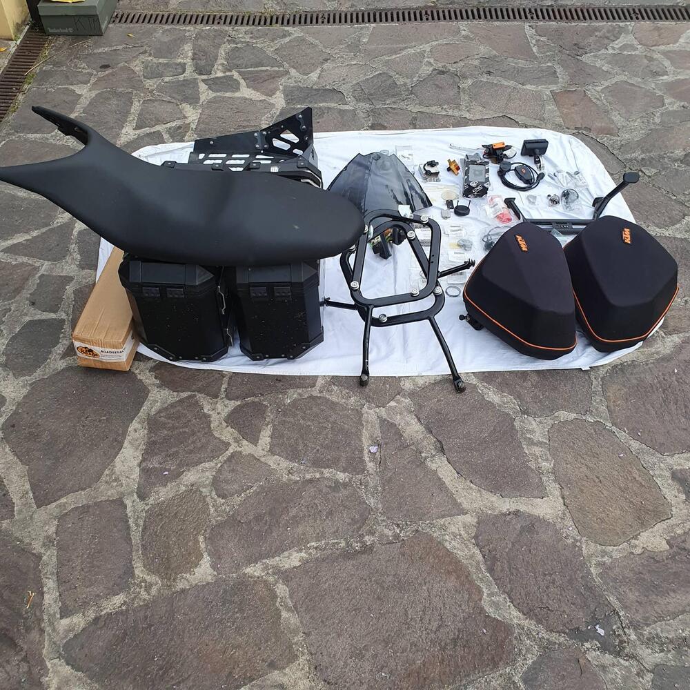 KTM 990 Supermoto T ABS (2011 - 13) (16)