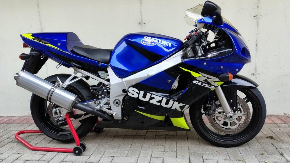 Suzuki GSX R 600 (2001 - 03) (7)