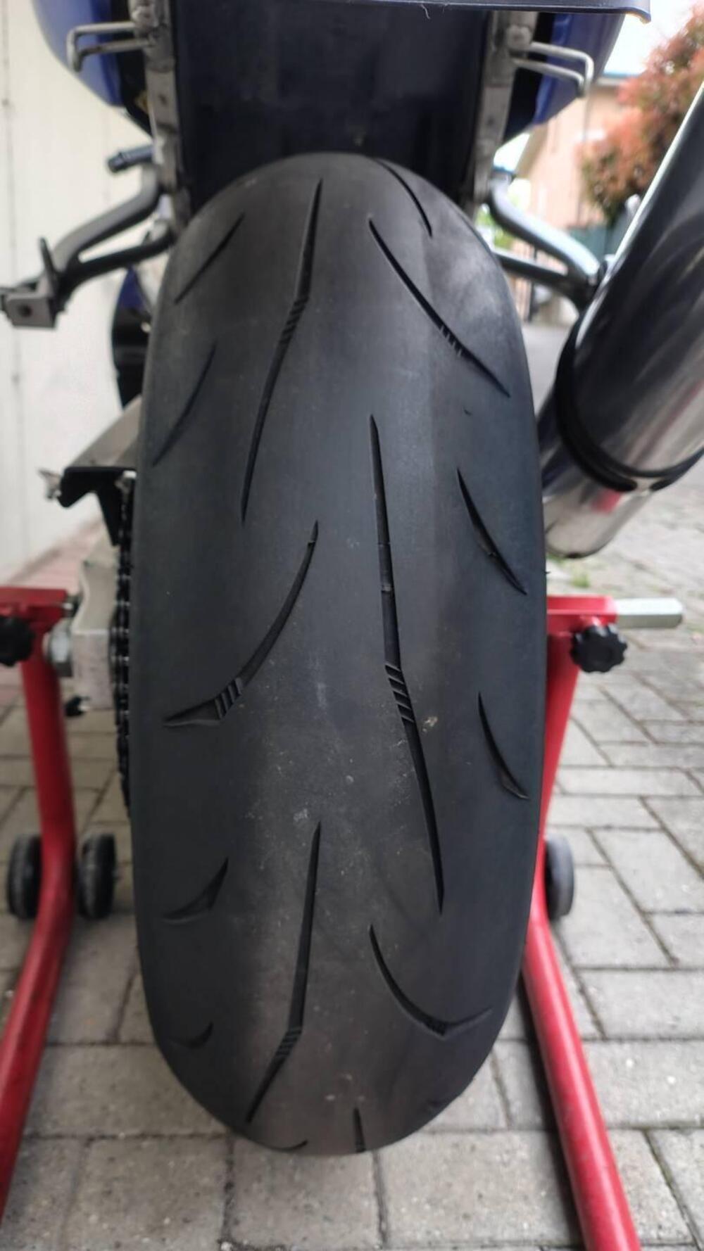 Suzuki GSX R 600 (2001 - 03) (8)