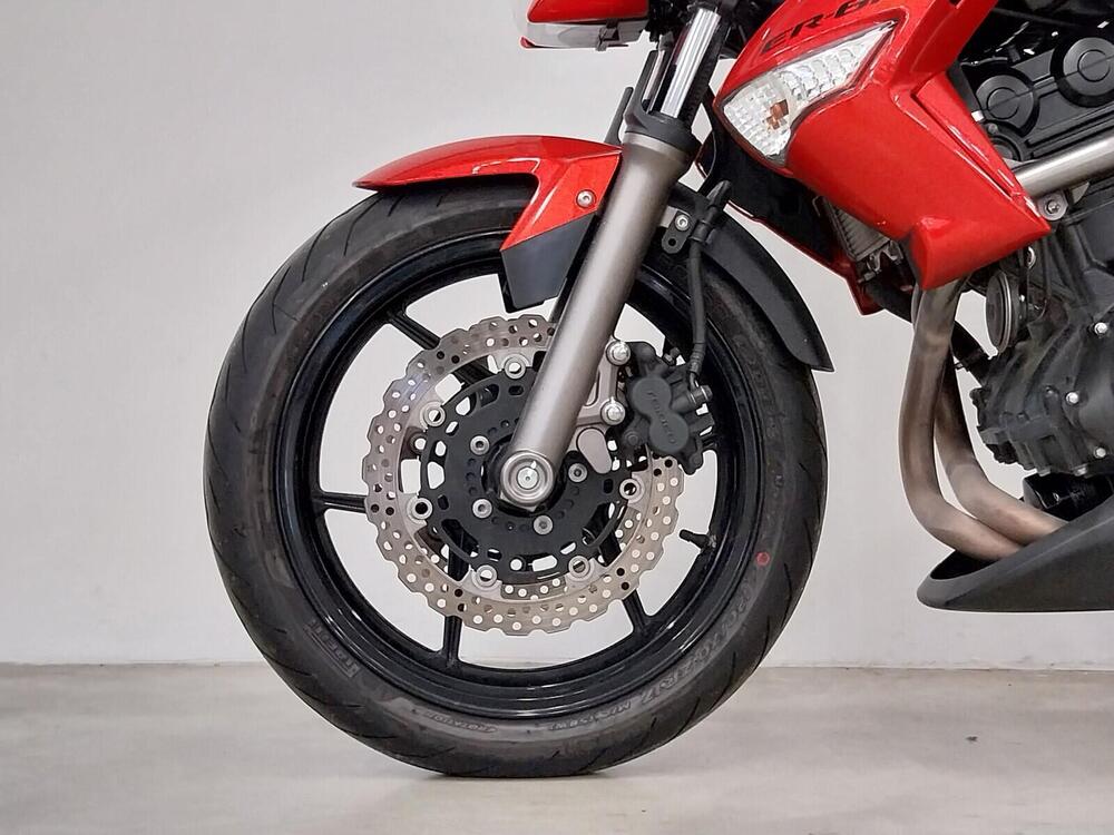 Kawasaki ER-6N (2005 - 08) (14)