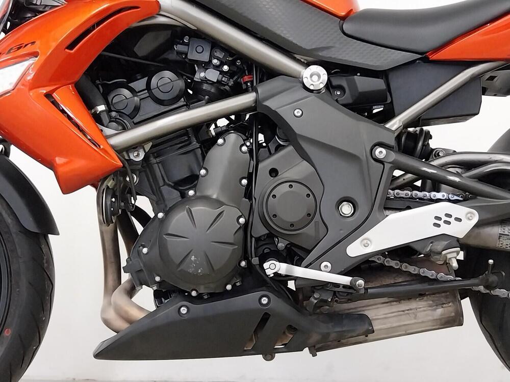 Kawasaki ER-6N (2005 - 08) (15)