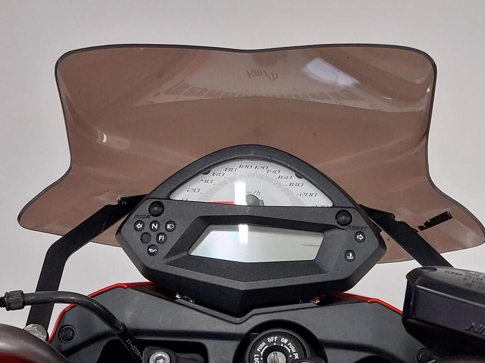 Kawasaki ER-6N (2005 - 08) (19)