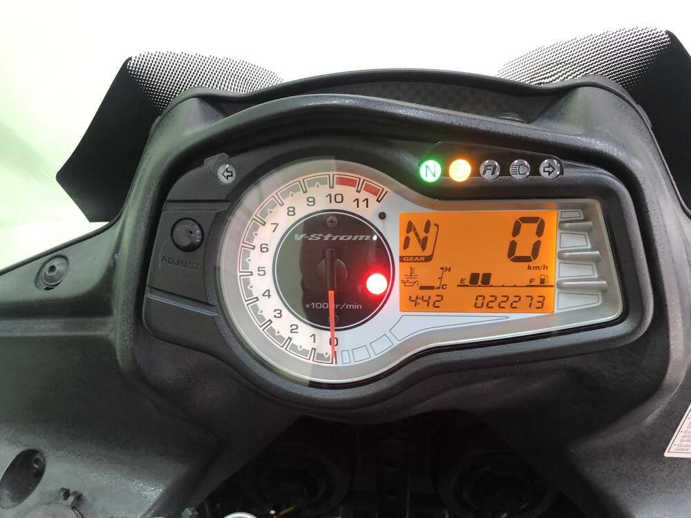 Suzuki V-Strom 650 ABS (2011 - 17) (3)