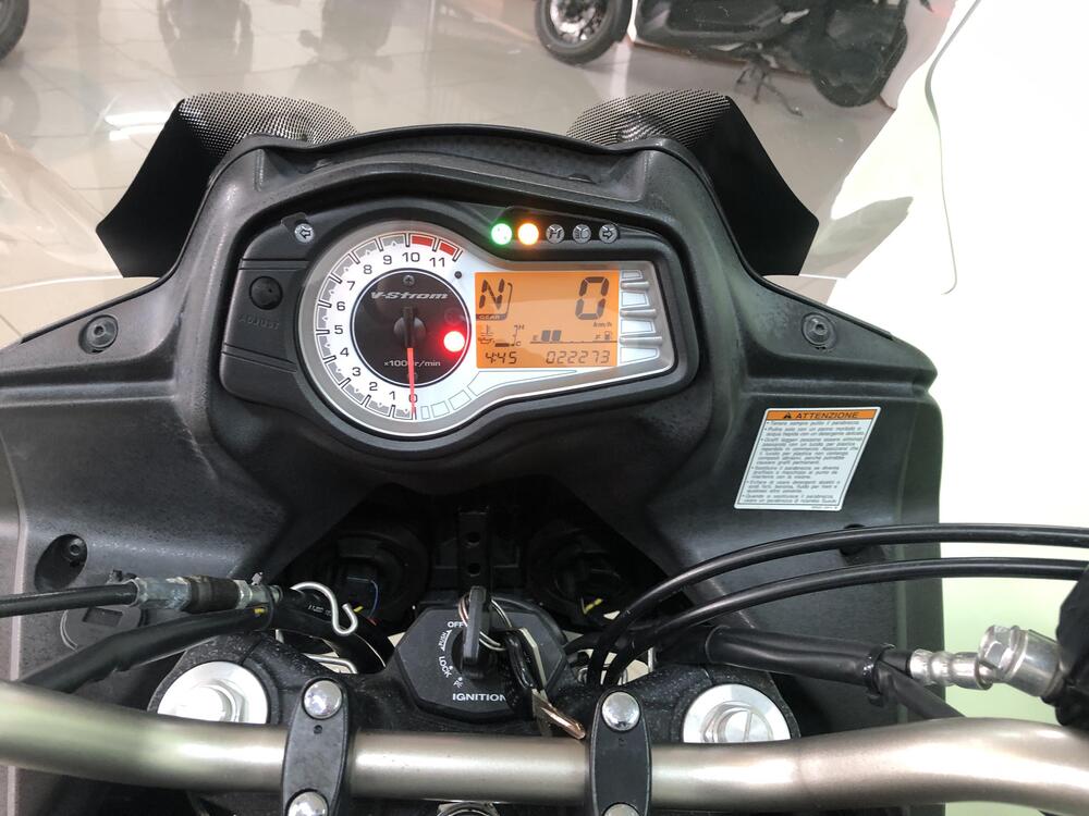 Suzuki V-Strom 650 ABS (2011 - 17) (14)