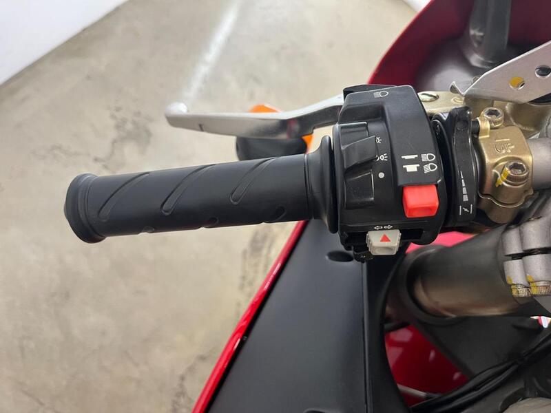 Ducati 998 (2001 - 02) (14)