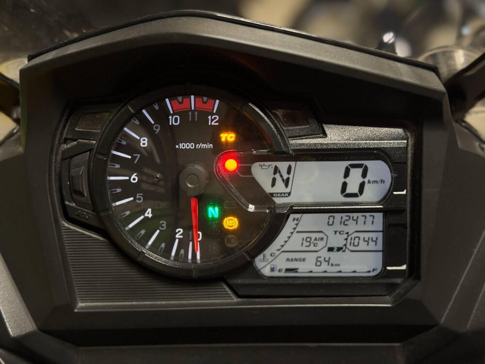Suzuki V-Strom 650 (2021 - 25) (2)