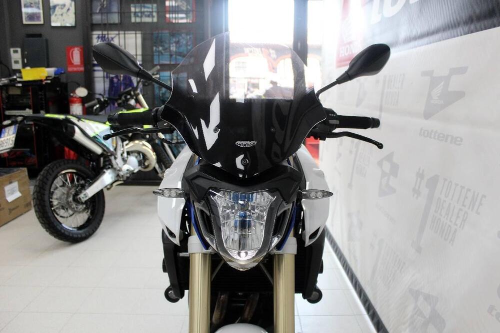 Bmw F 800 R (2015 - 16) (4)