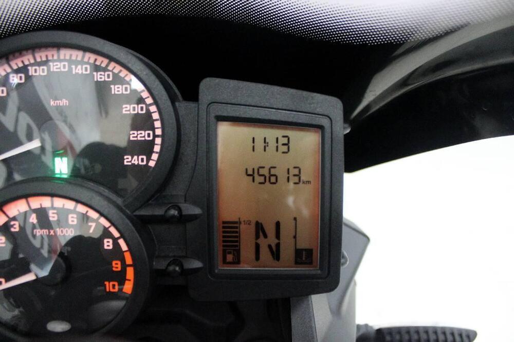 Bmw F 800 R (2015 - 16) (7)