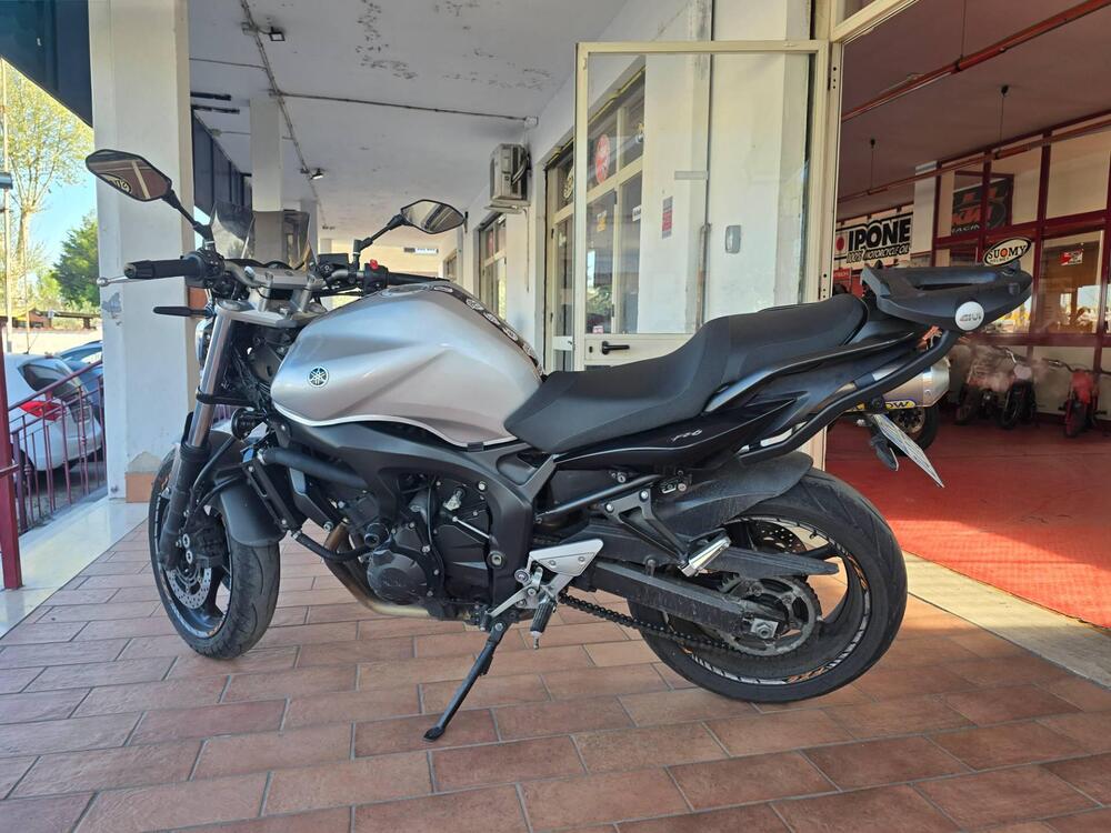 Yamaha FZ6 (2004 - 07) (6)