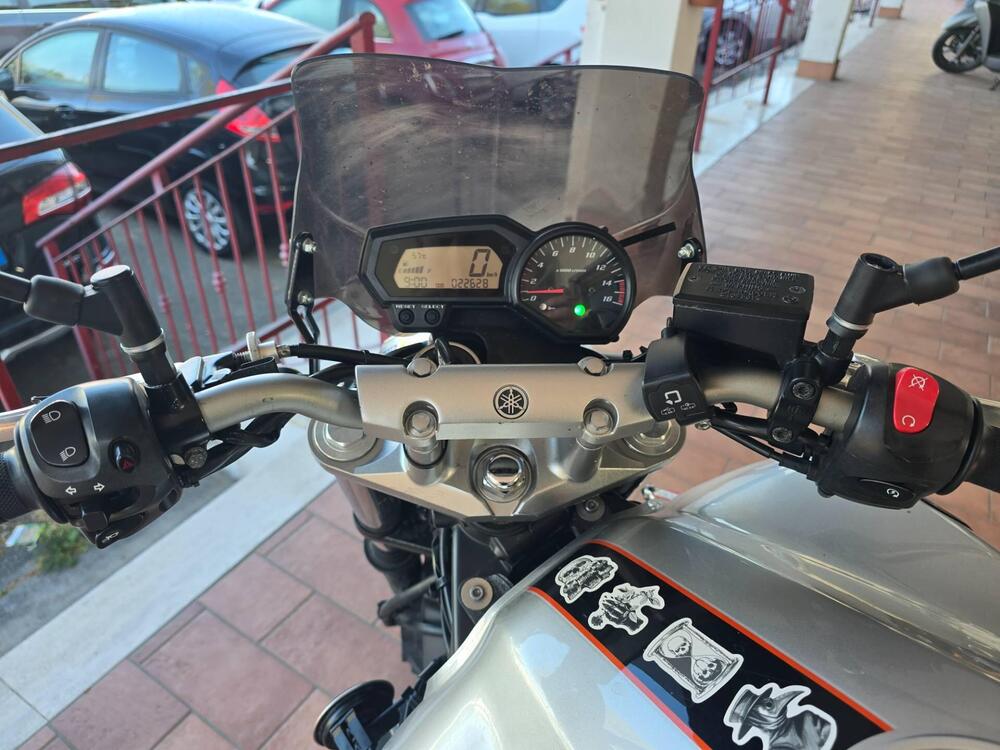 Yamaha FZ6 (2004 - 07) (5)