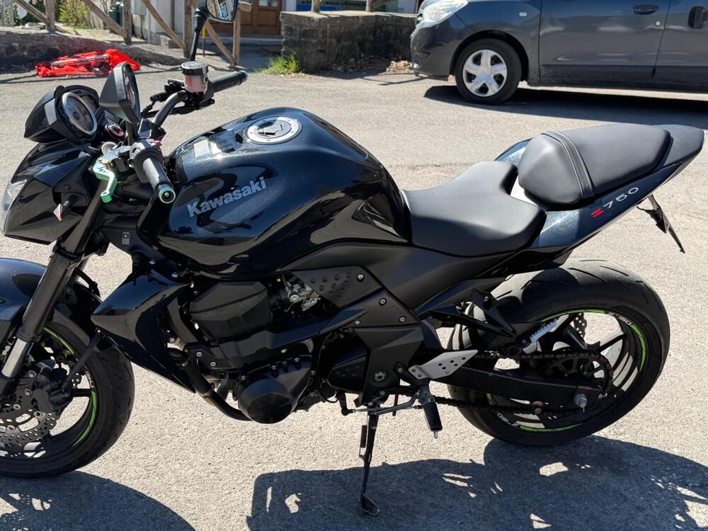 Kawasaki Z 750 (2007 - 14) (2)