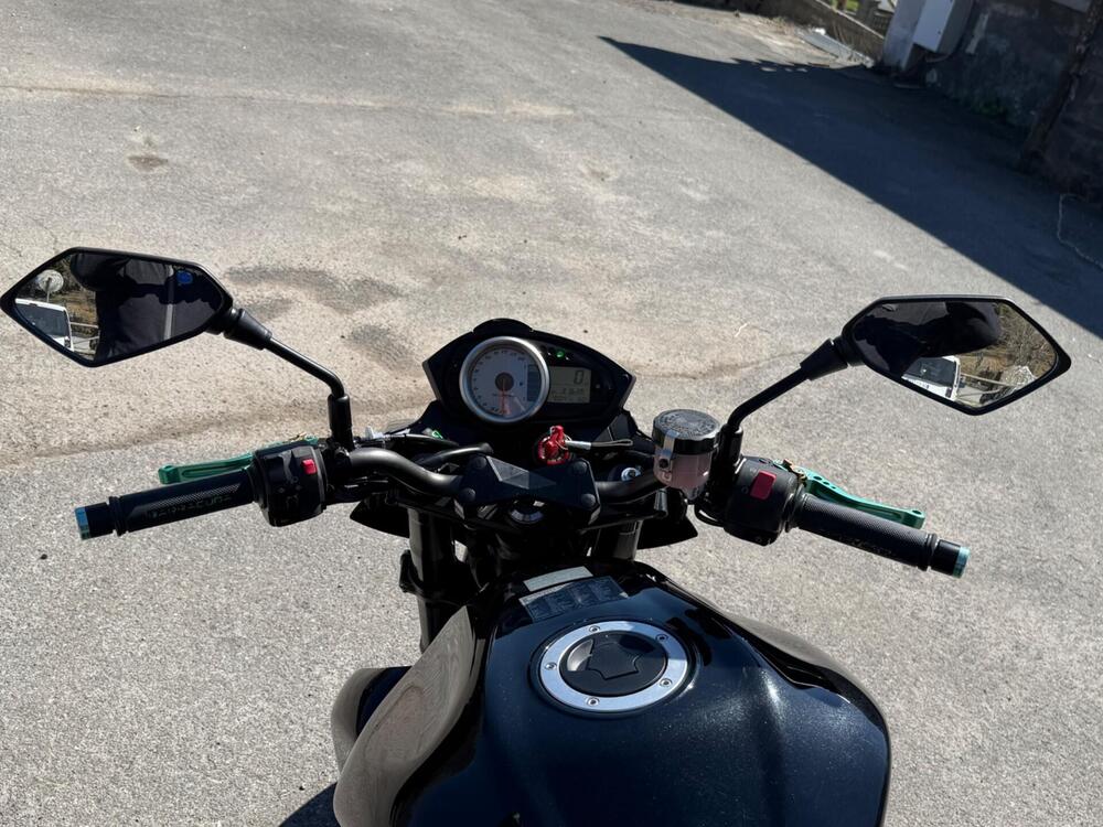 Kawasaki Z 750 (2007 - 14) (5)