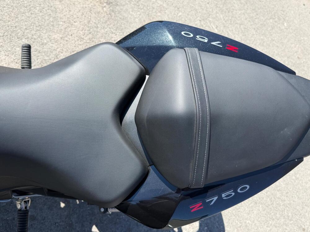 Kawasaki Z 750 (2007 - 14) (6)