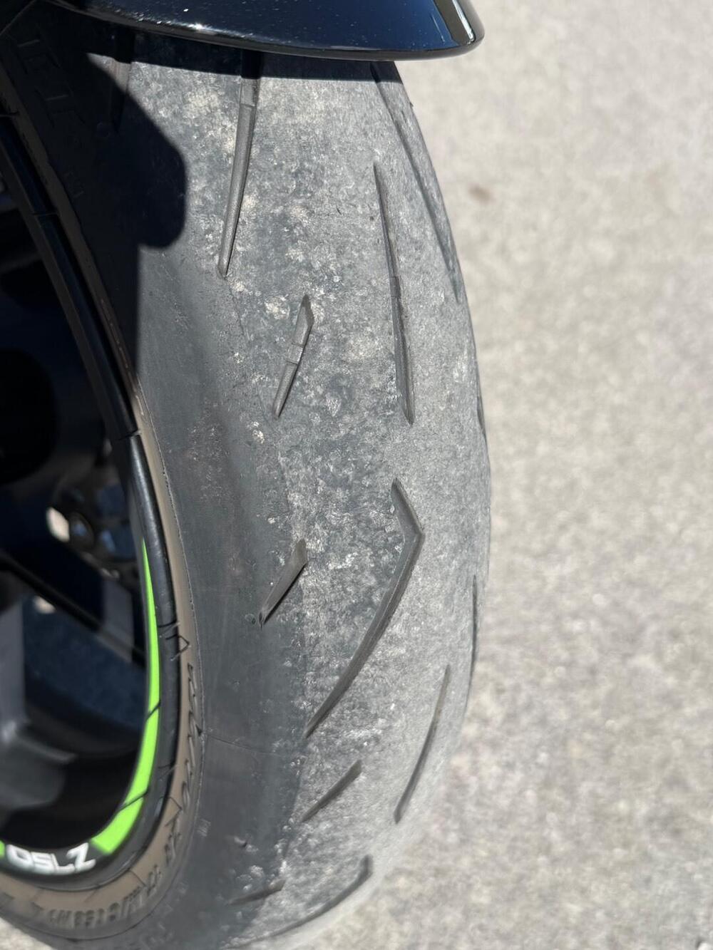 Kawasaki Z 750 (2007 - 14) (8)