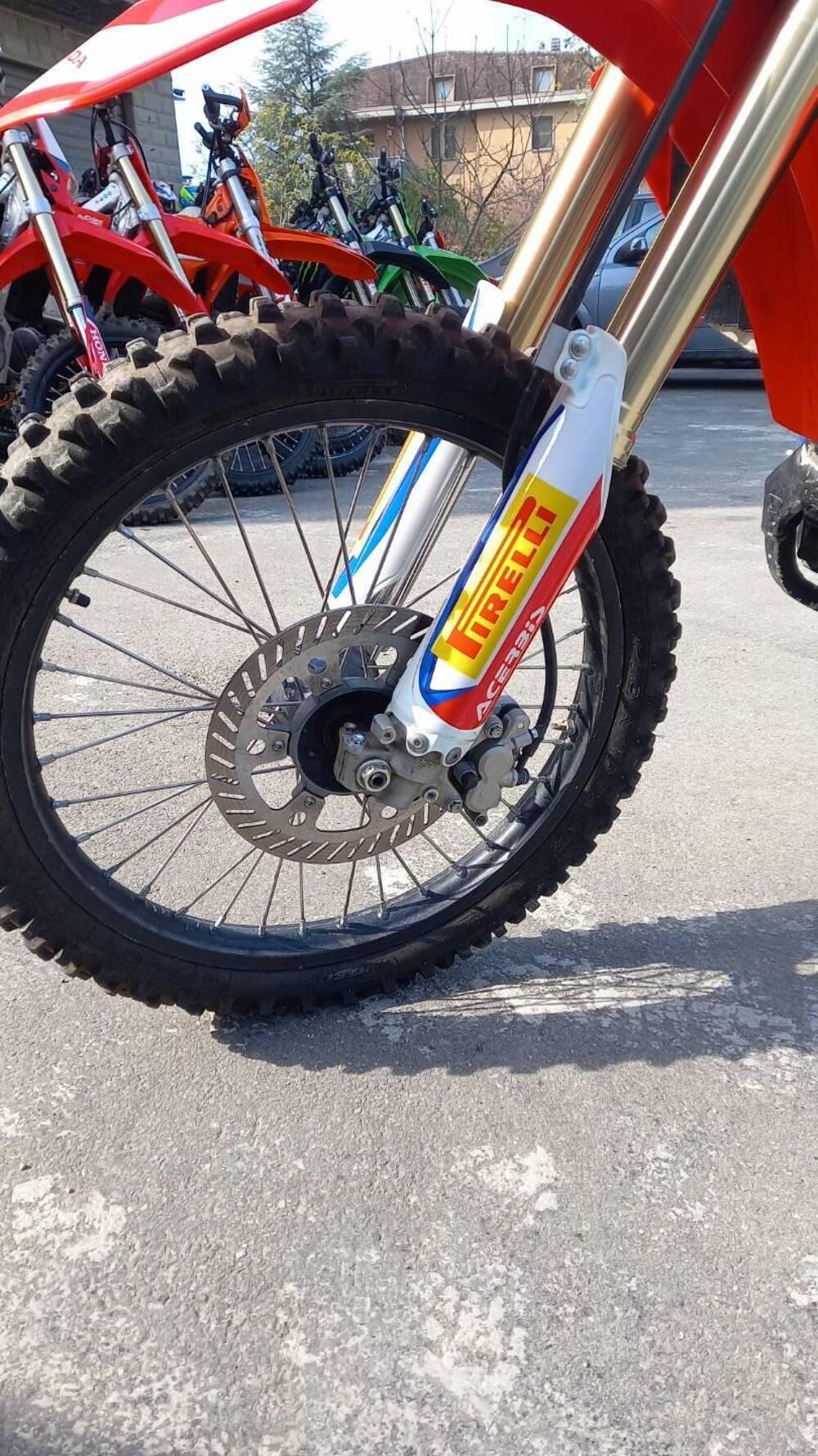 Honda CRF 250R (2017) (5)