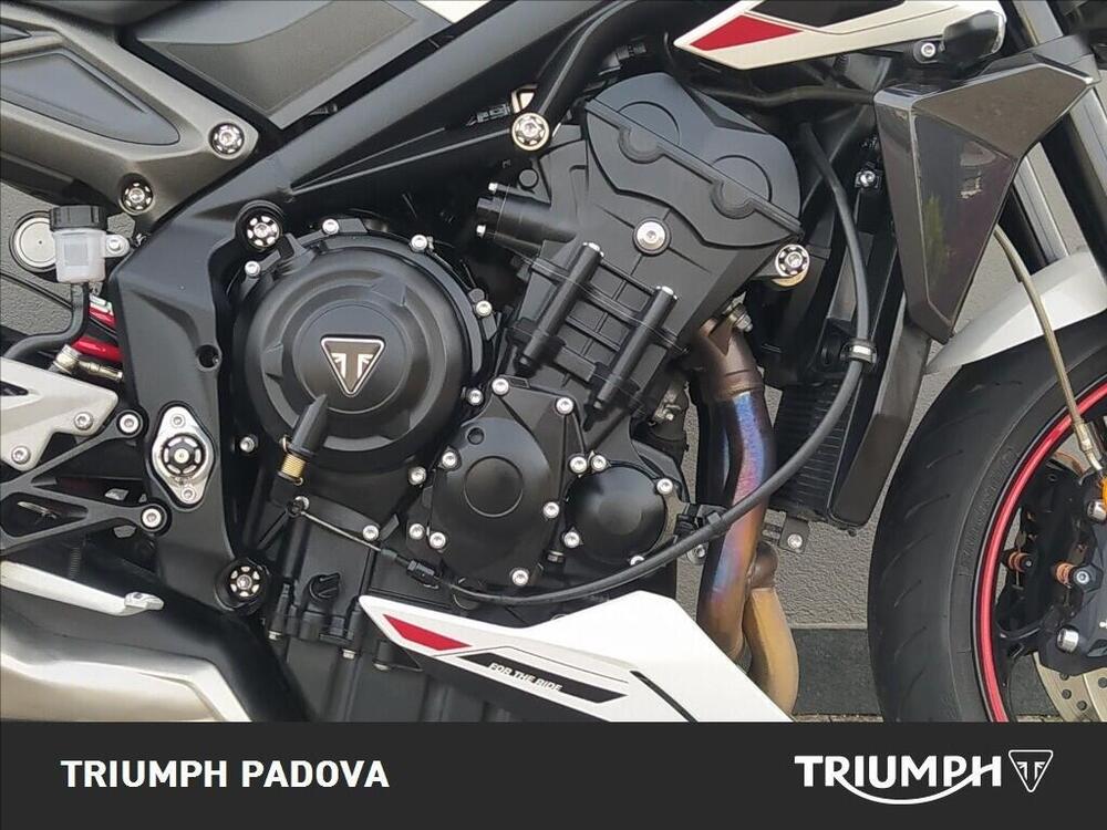 Triumph Street Triple 765 R (2023 - 26) (3)